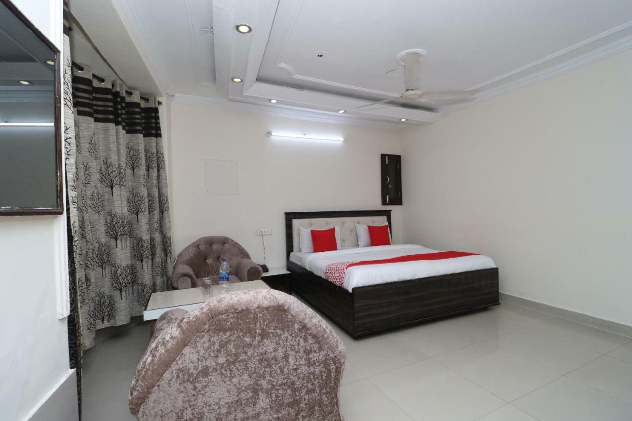 Pathānkot Oyo 37721 Hotel Kings المظهر الخارجي الصورة